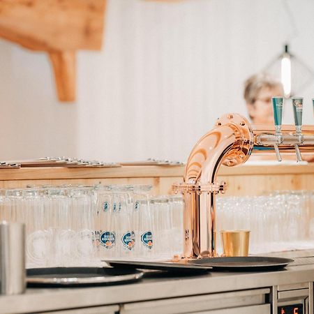 Hotel Restaurant Krone Aarberg Kültér fotó