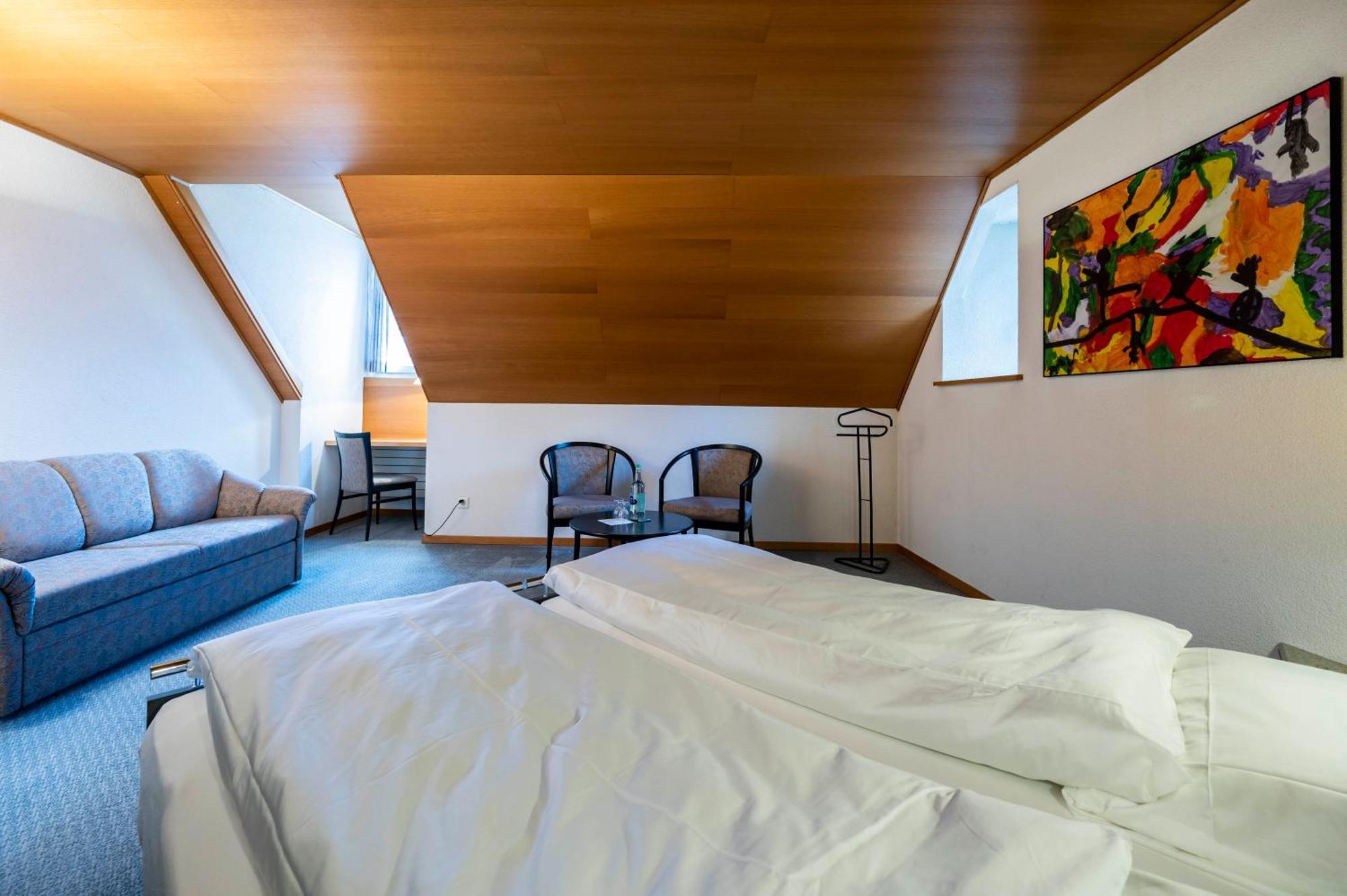 Hotel Restaurant Krone Aarberg Kültér fotó
