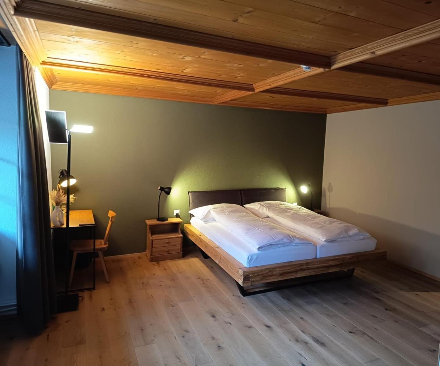 Hotel Restaurant Krone Aarberg Kültér fotó